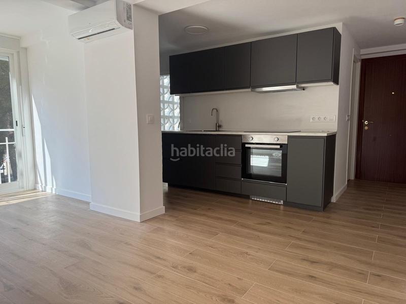Foto de0e39b0-1333-47af-b2e4-a9293c9b5a47. Piccolo appartamento con parcheggio piscina in Foietes Benidorm