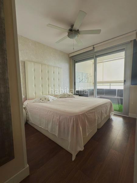 Foto 2fd91f5f-3b8f-480d-986d-8d4d4fc00a8f. Apartament amb aparcament a Via Parque Benidorm