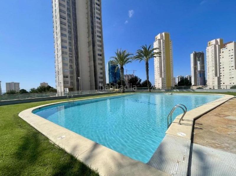 Foto 30b17f43-f76e-4f68-8833-cde8252f4c38. Apartament amb aparcament a Via Parque Benidorm