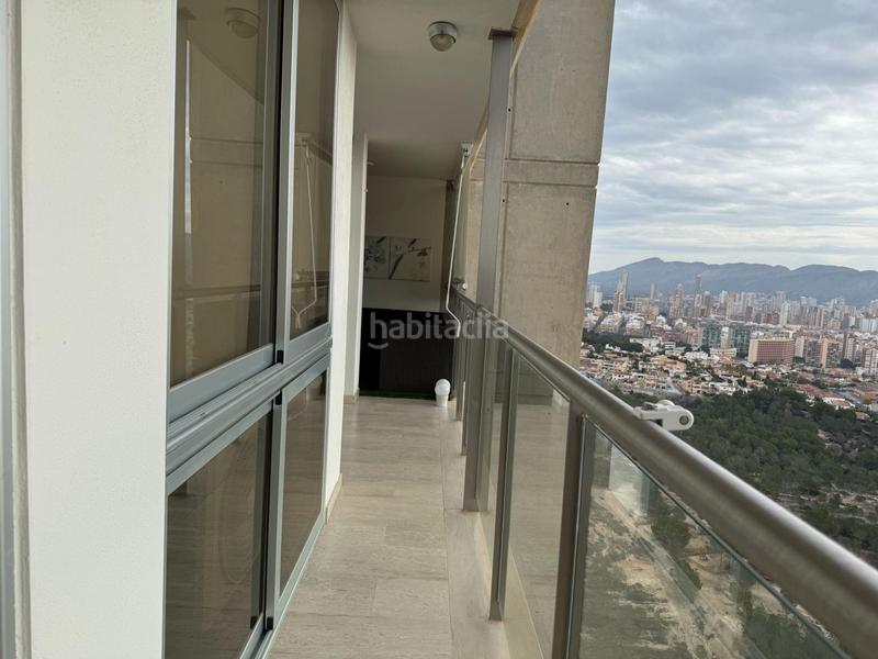 Foto 37d89fe3-1829-4245-85a6-3a140ff92071. Apartament amb aparcament a Via Parque Benidorm