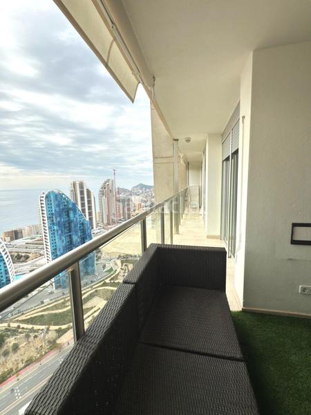 Foto bf13153a-690e-4701-863b-d5e1d31ad2e4. Apartament amb aparcament a Via Parque Benidorm