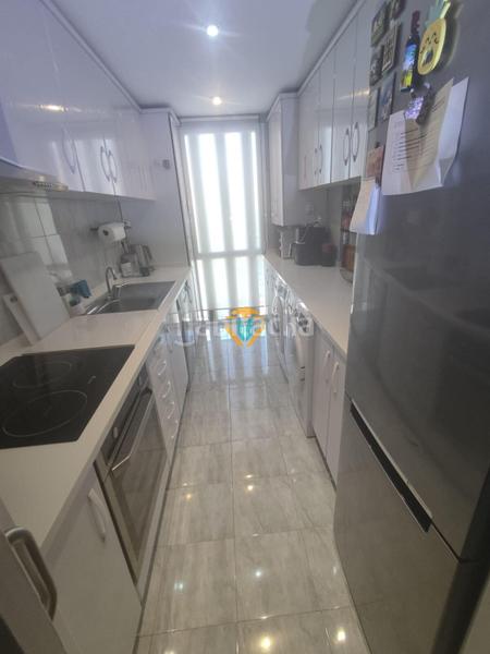 Foto feb9dd73-42c7-4cee-bc50-d8d0a3562714. Appartement avec chauffage parking piscine dans Levante Alto Benidorm