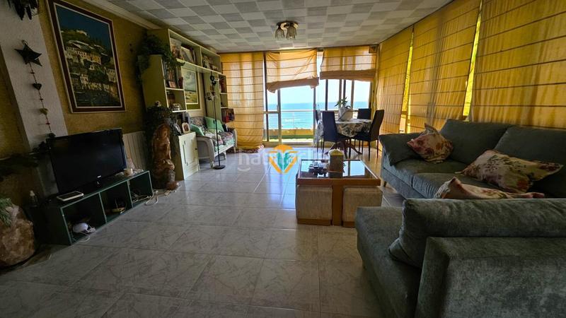 Foto 71705d4a-f8e9-46c3-b3c6-32fd26922d5c. Attico in Centro Urbano Benidorm