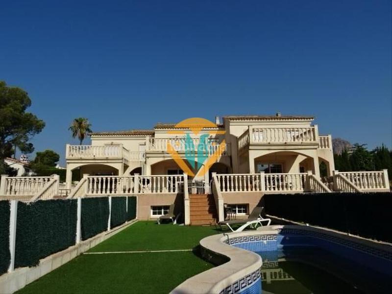 Foto 51f2d9bd-f593-48cf-812a-af7a224551bb. Casa pareada amplio pareado en excelente ubicación en Nucia (la)