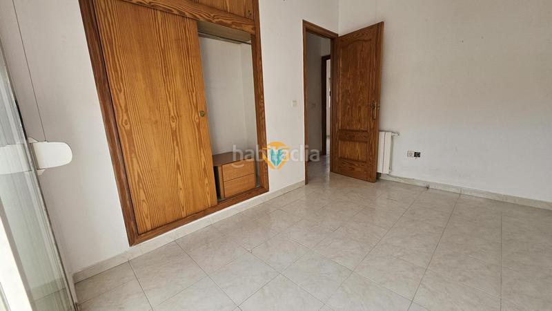 Foto a57cc3ad-7add-470c-ad4a-4d4717b9b049. Casa adosada amplio adosado en urbanización, ideal para familias en Polop