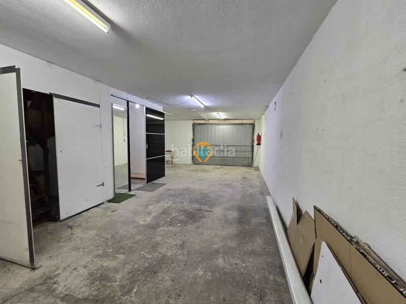 Foto b6399405-3e1c-4c9c-b2ff-6f16761425dd. Casa adosada amplio adosado en urbanización, ideal para familias en Polop
