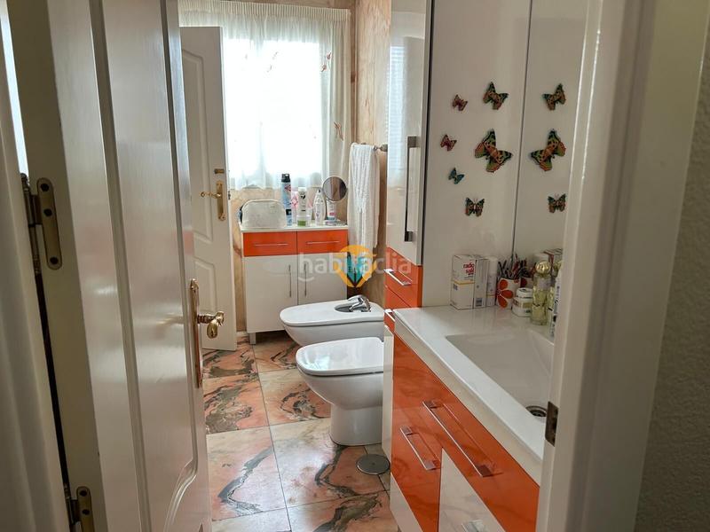 Foto 4ea93377-daf5-49e0-83ea-3c7a56857cc1. Dachwohnung mit parking in Colonia Madrid Benidorm