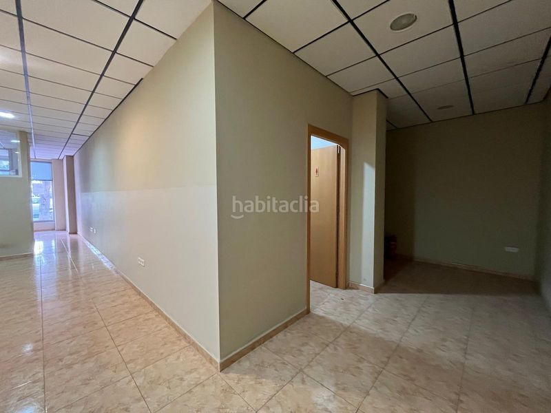 Foto ef80ab41-01dd-411c-ad59-938c3026188f. Local comercial a Colonia Madrid Benidorm