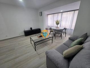 Appartamento in Centro Urbano. Piso en pleno centro de benidorm en calle peatonal!!
