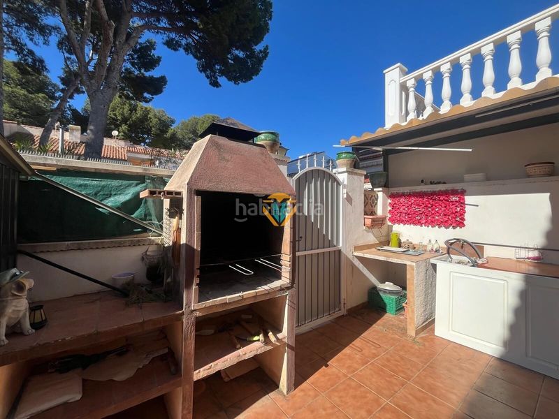 Foto ae4fa4e9-44f7-4e8f-9bd1-070e35193de5. Casa adossada amb piscina a Varadero Nucia (la)