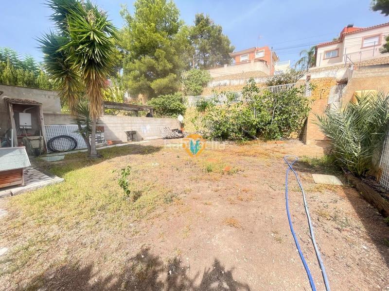 Foto b3b817ee-4689-4941-a9c9-cf4114f331ed. Doppelhaus mit parking pool in San Rafael - Nucia Park Nucia (la)