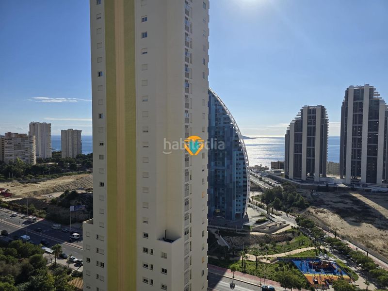 Foto 35a9e169-bddd-4a6a-b63d-c8e4d7fbb95f. Apartament amb calefacció aparcament piscina a Via Parque Benidorm