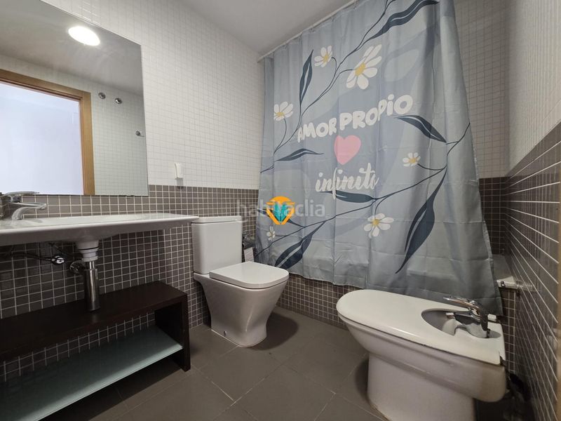 Foto 4306afa9-23a7-4a4f-a988-8b62a0821f8f. Apartament amb calefacció aparcament piscina a Via Parque Benidorm