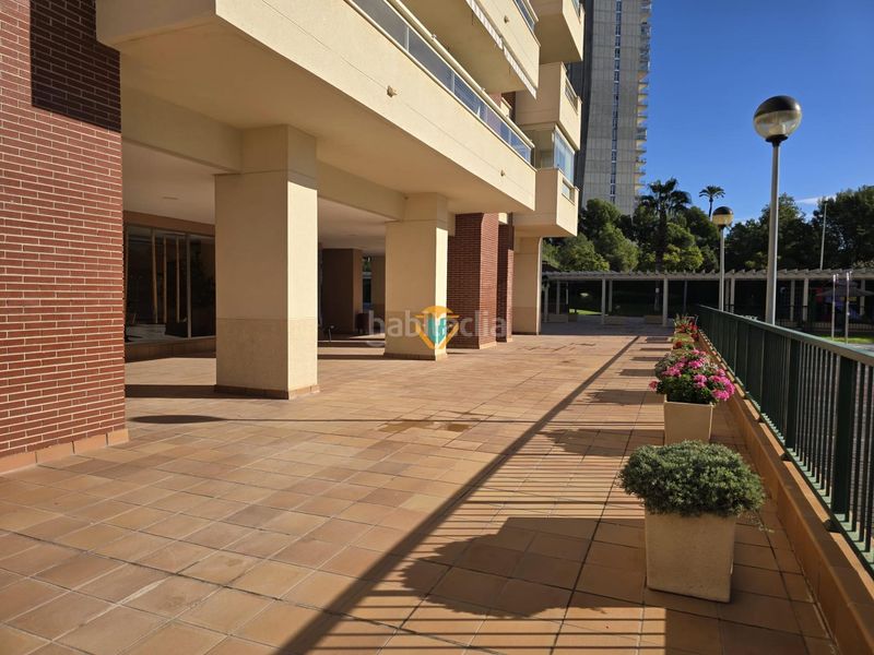 Foto c457006d-5ca9-4cd7-99a2-95433e64e07f. Apartament amb calefacció aparcament piscina a Via Parque Benidorm