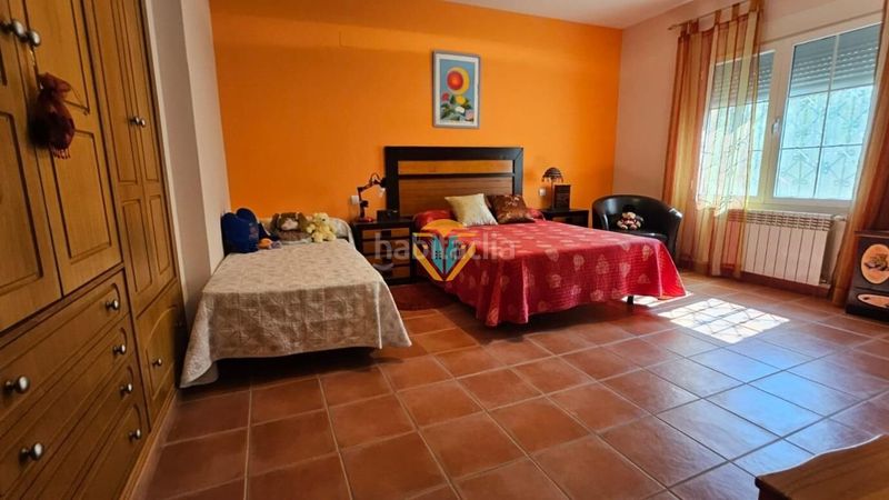 Foto 359fe58f-5ec2-4ad9-bdd2-b2083e0501fd. Xalet amb calefacció aparcament a Finestrat pueblo Finestrat