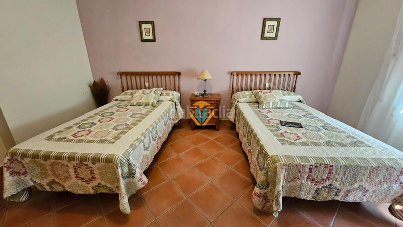 Foto 7d8d42c6-3a9c-4203-b2b8-807ab00bacc1. Xalet amb calefacció aparcament a Finestrat pueblo Finestrat