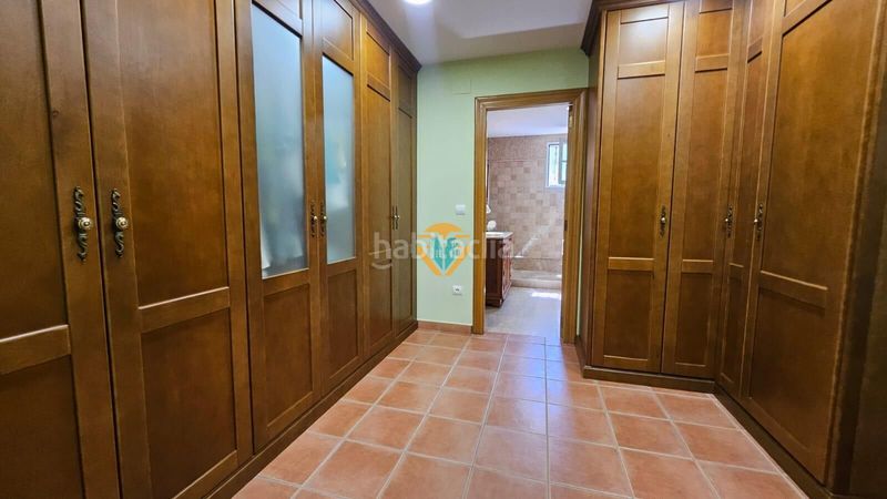 Foto c8027bab-dae0-4c32-a3b3-2ead6200e61b. Xalet amb calefacció aparcament a Finestrat pueblo Finestrat
