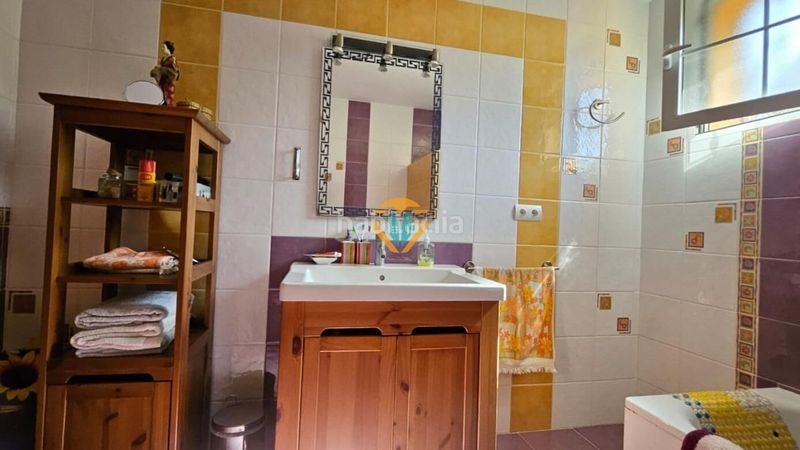 Foto ca025c1e-eb0a-4362-9efb-2d007e354dc2. Xalet amb calefacció aparcament a Finestrat pueblo Finestrat