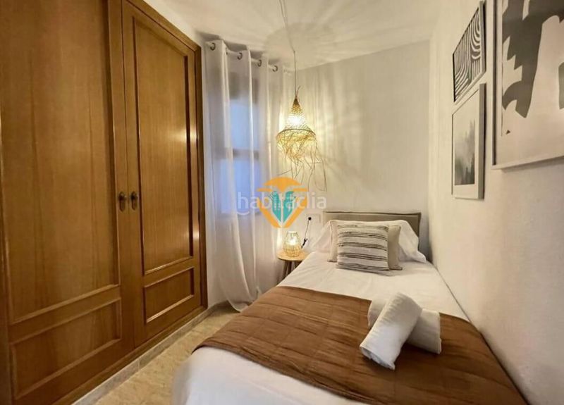 Foto 1108f59f-3f96-4be0-bd80-49c7f46b5eaa. Apartament amb piscina a Playa Poniente Benidorm