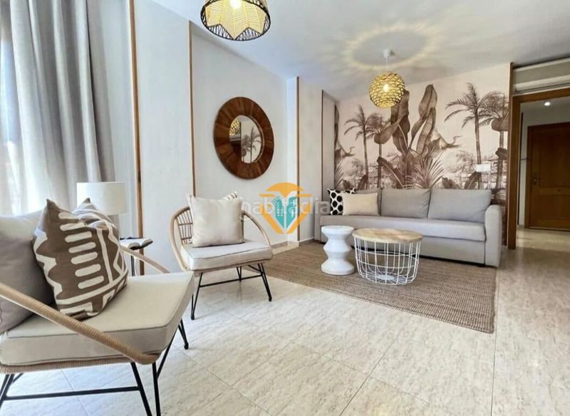 Foto 3f953567-c6dc-4e77-9e52-184b30013342. Apartament amb piscina a Playa Poniente Benidorm