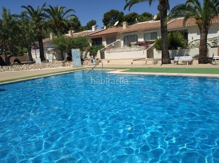 Foto e27e2bb0-20f0-42f3-8b74-80d609b81858. Xalet amb aparcament piscina a Barranco Hondo Nucia (la)