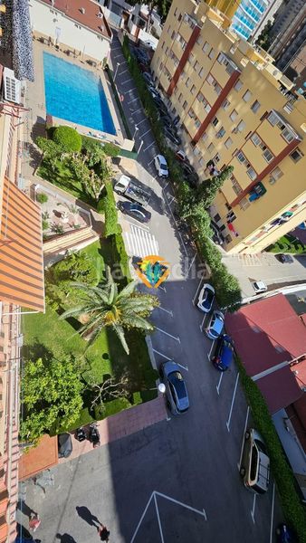 Foto 7020e9c3-9f4e-4d7d-bf8b-e6467fa4d1d0. Apartament amb aparcament piscina a Rincón Alto Benidorm