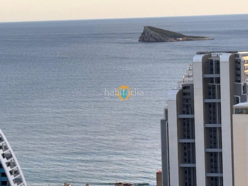 Foto d0de3193-990b-4c95-8542-4f66676bf6ee. Apartament amb aparcament piscina a Via Parque Benidorm