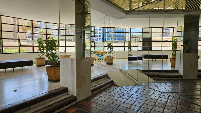 Foto d961a806-c174-4825-a225-3a9be7c25e23. Apartament amb aparcament piscina a Playa Levante Benidorm