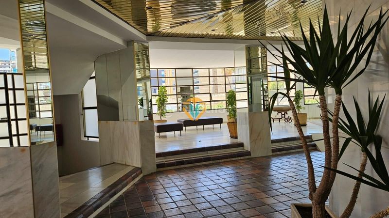 Foto f4197e61-327e-4737-8e10-299f1d5aeae0. Apartament amb aparcament piscina a Playa Levante Benidorm