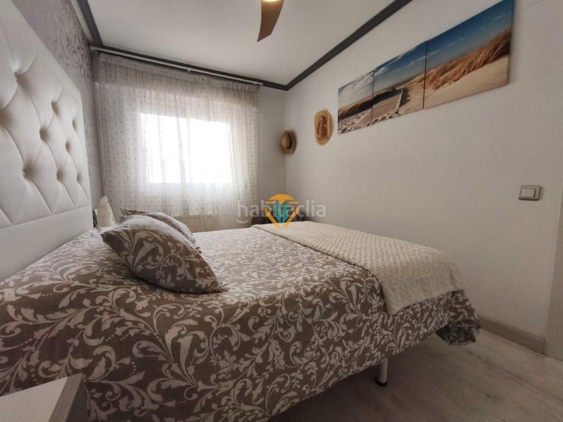 Foto 27ca14a0-15e2-4286-b6cb-fead7be96beb. Casa adossada amb aparcament piscina a Playa Poniente Benidorm