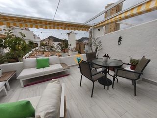 Casa adossada a Playa Poniente. Encantador adosado reformado en la cala de benidorm por 312,000