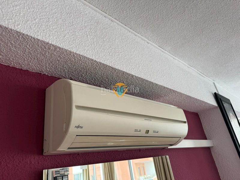Foto 11dfd779-217d-4399-98f4-f456cb23b752. Appartement mit heizung parking in cala Finestrat Finestrat