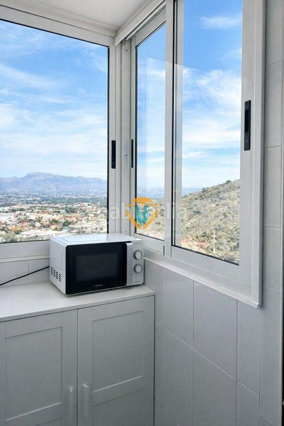 Foto 02ba627d-bdaa-45c5-8396-9e558f35cf35. Apartament amb calefacció aparcament piscina a Rincón Alto Benidorm