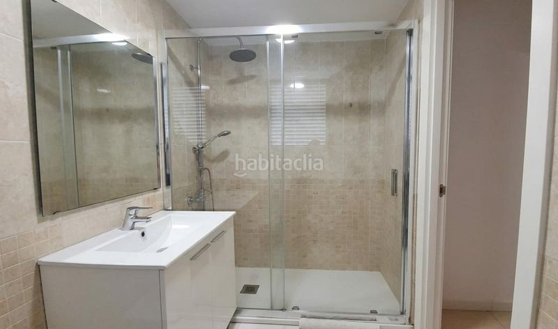Foto 154db7e5-54db-46d8-ba48-4e0f17e5ba19. Apartament a cala Finestrat Finestrat