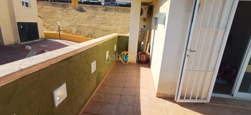 Foto 51903944-4dc0-4a12-a6a0-be320c5e47ee. Pis amb piscina a balcón de Finestrat-terra marina Finestrat