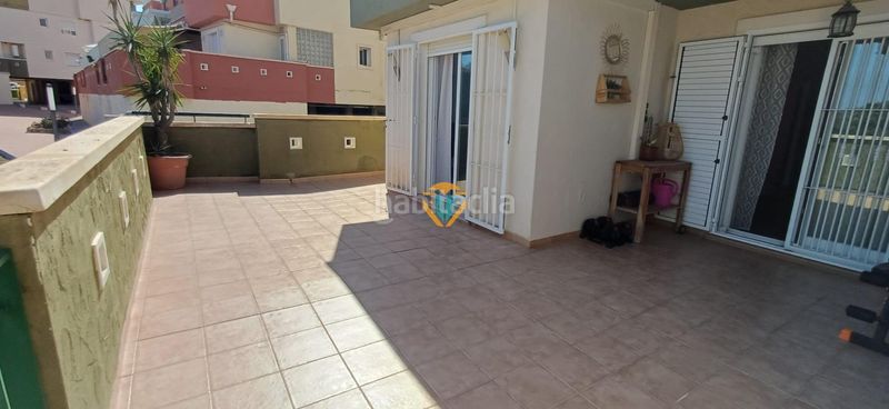 Foto d27d698d-e05d-45bd-828c-c8aea74cf2a1. Pis amb piscina a balcón de Finestrat-terra marina Finestrat