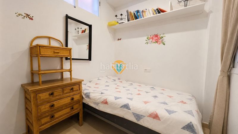 Foto f77863a2-a50c-4596-9696-45cf2f91ee90. Planta baixa a Centro Urbano Benidorm