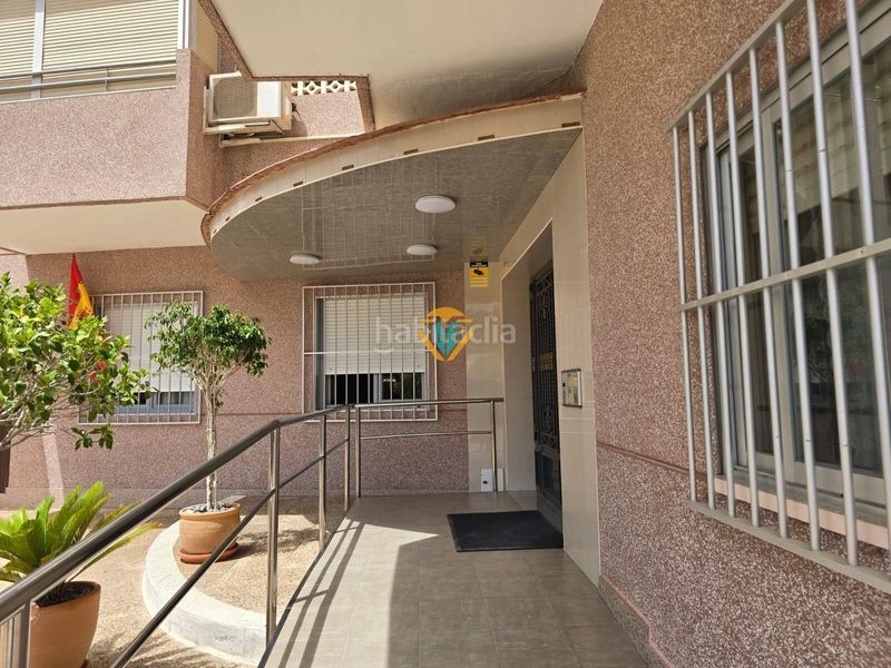Foto 60c1a020-89ce-4fb3-aa54-fb95a22ac6f2. Apartament amb aparcament piscina a Rincón Bajo Benidorm