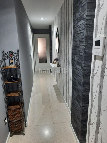 Foto 77c1dca5-b232-495b-a4bd-06b9c7ac80ba. Apartament amb aparcament a Colonia Madrid Benidorm