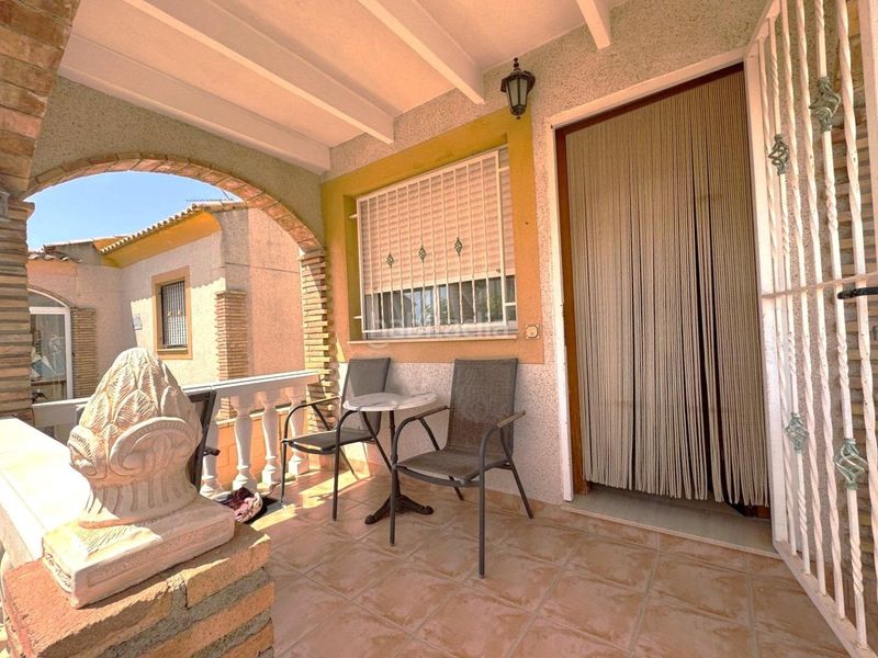 Foto ef35648d-74be-4e33-8581-354c1cad4ed4. Casa adossada amb aparcament piscina a La Alberca Polop