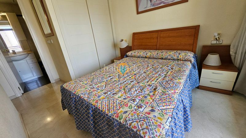 Foto 57539d20-f22d-401c-8d62-0b4c922fb72f. Apartament amb aparcament piscina a Via Parque Benidorm