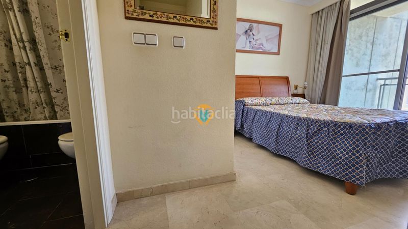 Foto a06fbf52-79b6-4a74-9765-74b95577f481. Apartament amb aparcament piscina a Via Parque Benidorm