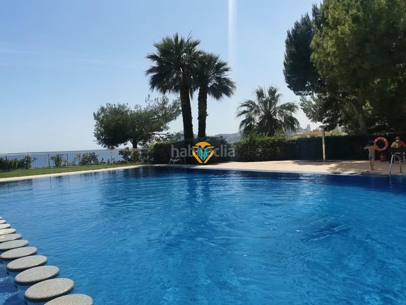 Foto 4ea7b29c-cd3c-484e-90c9-afcd64fe90cc. Flat with parking pool in Playa Poniente Benidorm