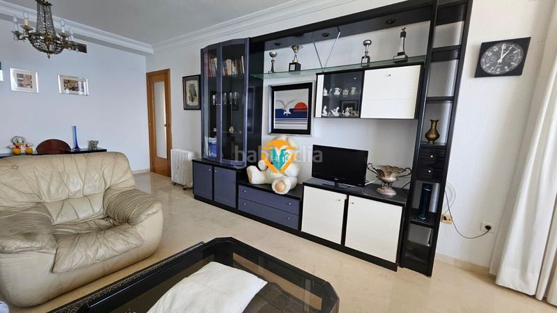 Foto c862a4fd-fb47-44ca-b450-f48367437a0f. Flat with parking pool in Playa Poniente Benidorm