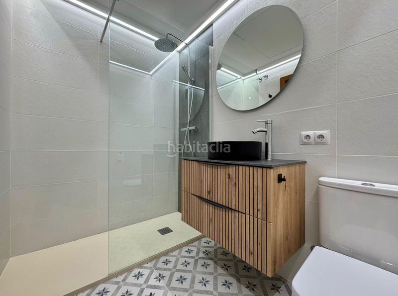 Foto 115e6551-e2dd-40dc-a17a-cb872dc7a372. Apartament amb aparcament piscina a Via Parque Benidorm