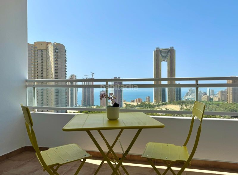 Foto 82823882-d7f1-41ab-8bea-6e4199ea1238. Apartament amb aparcament piscina a Via Parque Benidorm