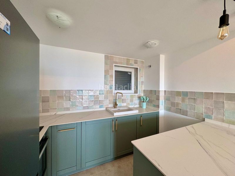 Foto b2c73d26-bf86-4e89-bdcb-92002d972bd5. Apartament amb aparcament piscina a Via Parque Benidorm