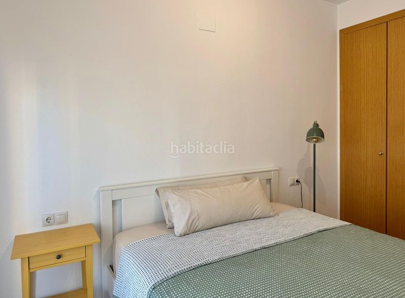 Foto c126e9b0-c1c2-42ac-a6d1-9249c2c3f6f9. Apartament amb aparcament piscina a Via Parque Benidorm