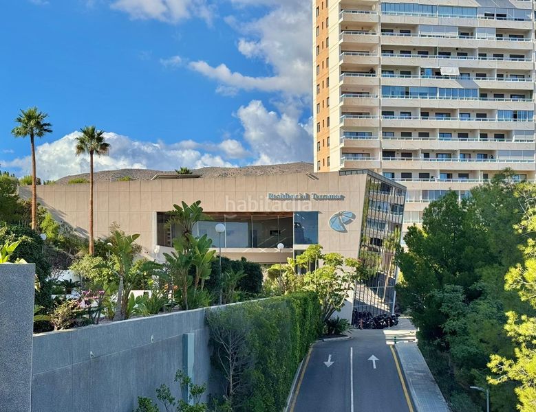 Foto c12f41c6-6927-4ae5-aee6-c27661897dca. Apartament amb aparcament piscina a Via Parque Benidorm