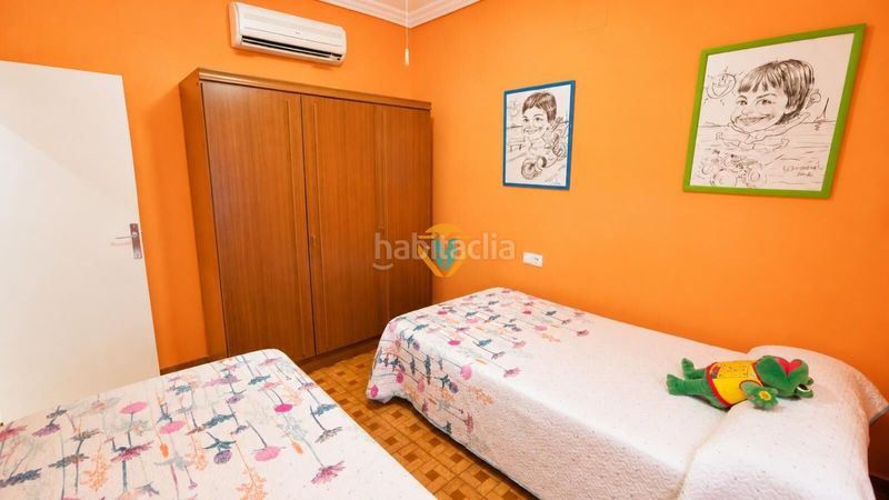 Foto 15ab4997-1bc0-45f1-a4d5-41874b78c0f1. Flat with parking in Centro Urbano Benidorm